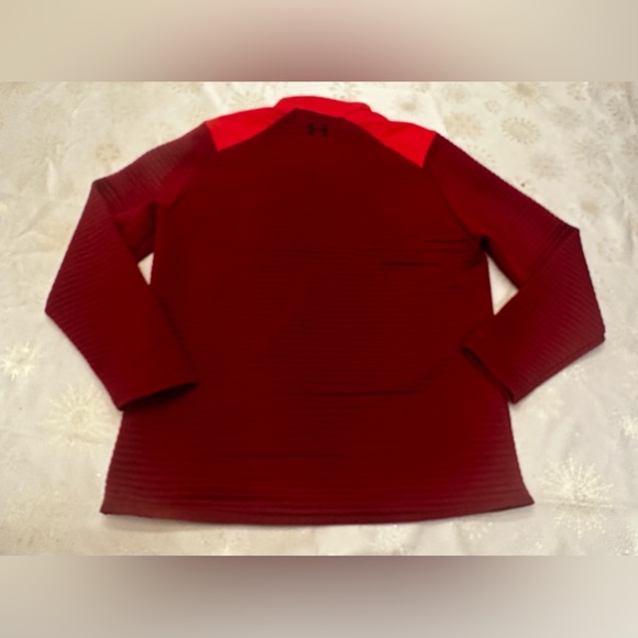 Under Armour Golf Mens red 1/4 zip pullover. Size large - Picture 3 of 4